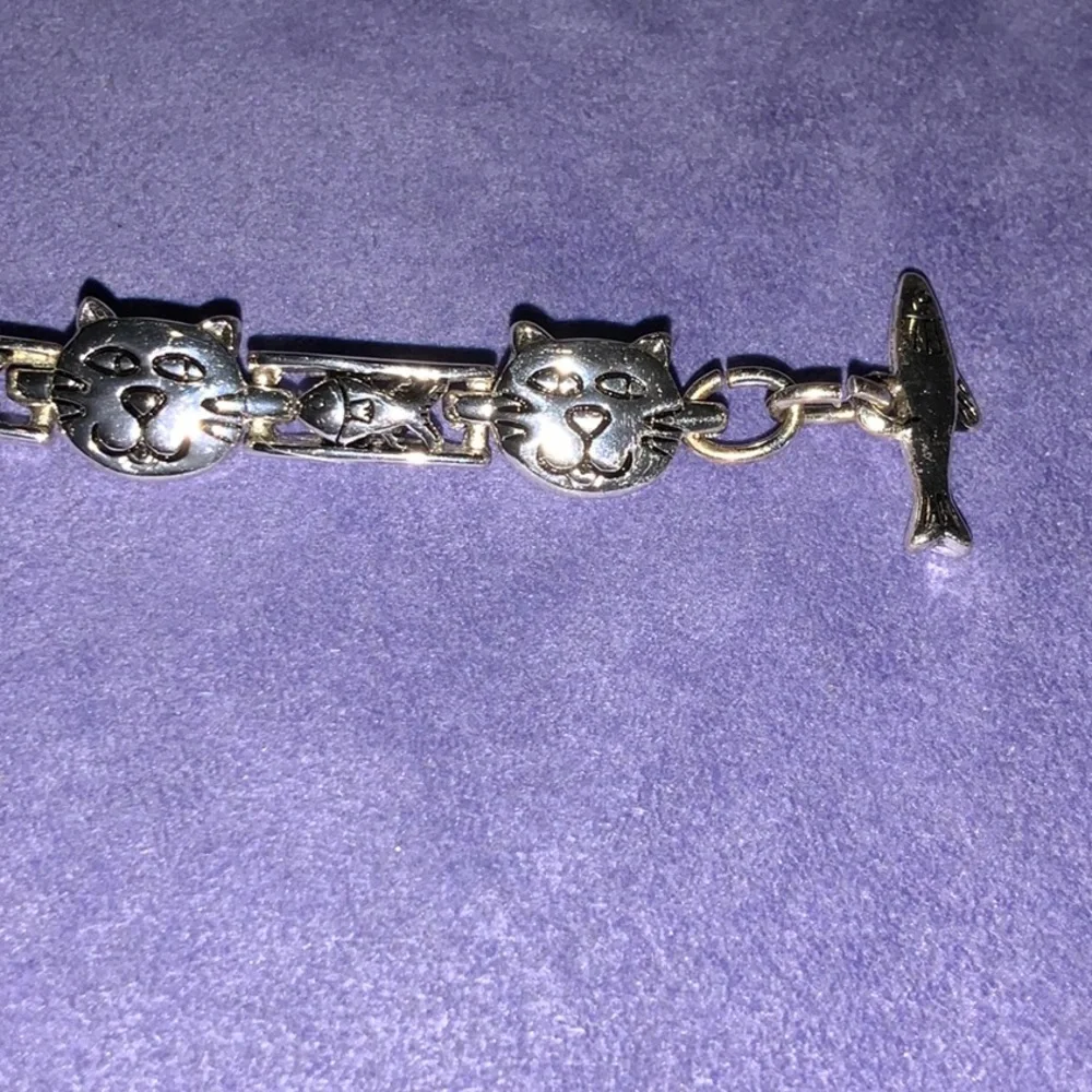 Cookie Lee Silver Tone Cat Fish Link Tennis Bracelet Retired Adjustable